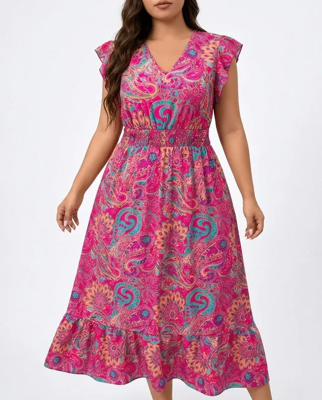 Plus size women's pink paisley smocked waist maxi dress for curve-friendly resort wear manufacturing
